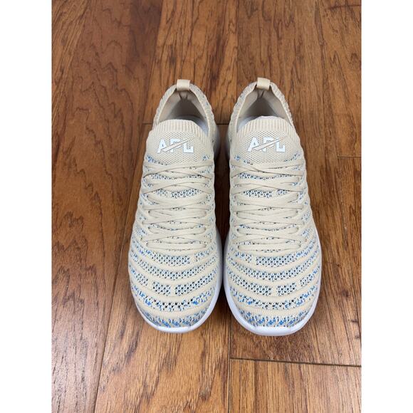 B62 APL Techloom Wave Sneakers Womens 8 Blue White Athletic Chic Sporty Comfort - Picture 3 of 8